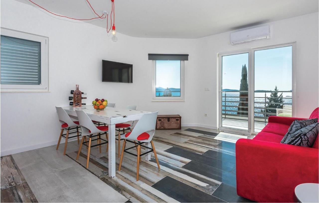 Cozy Apartment In Brodarica With Wifi Exterior foto