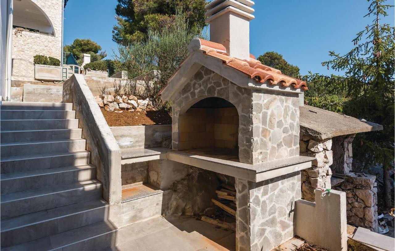 Cozy Apartment In Brodarica With Wifi Exterior foto